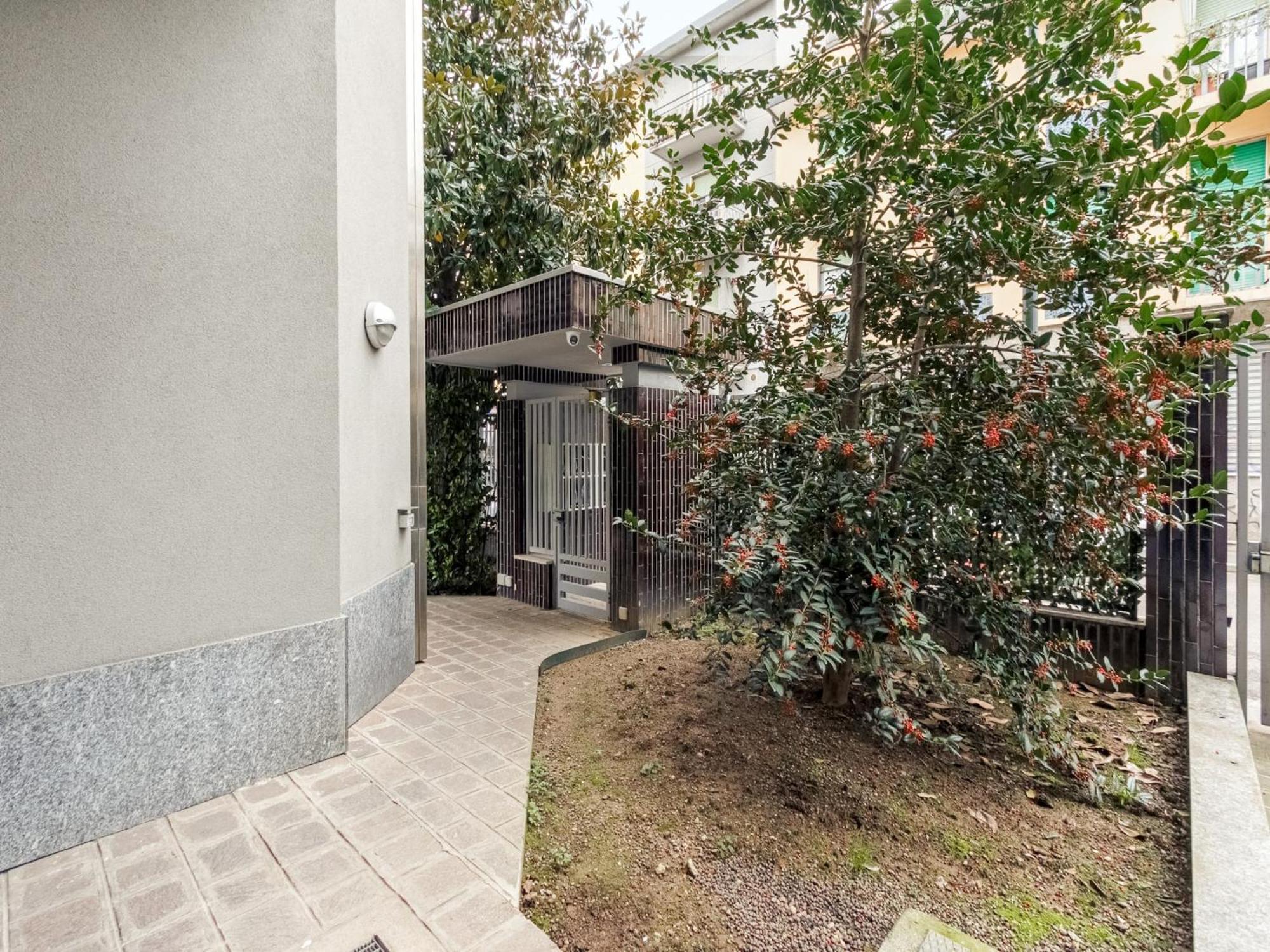 Appartamento Candiani F2 Trilocale 2 Livelli Milano